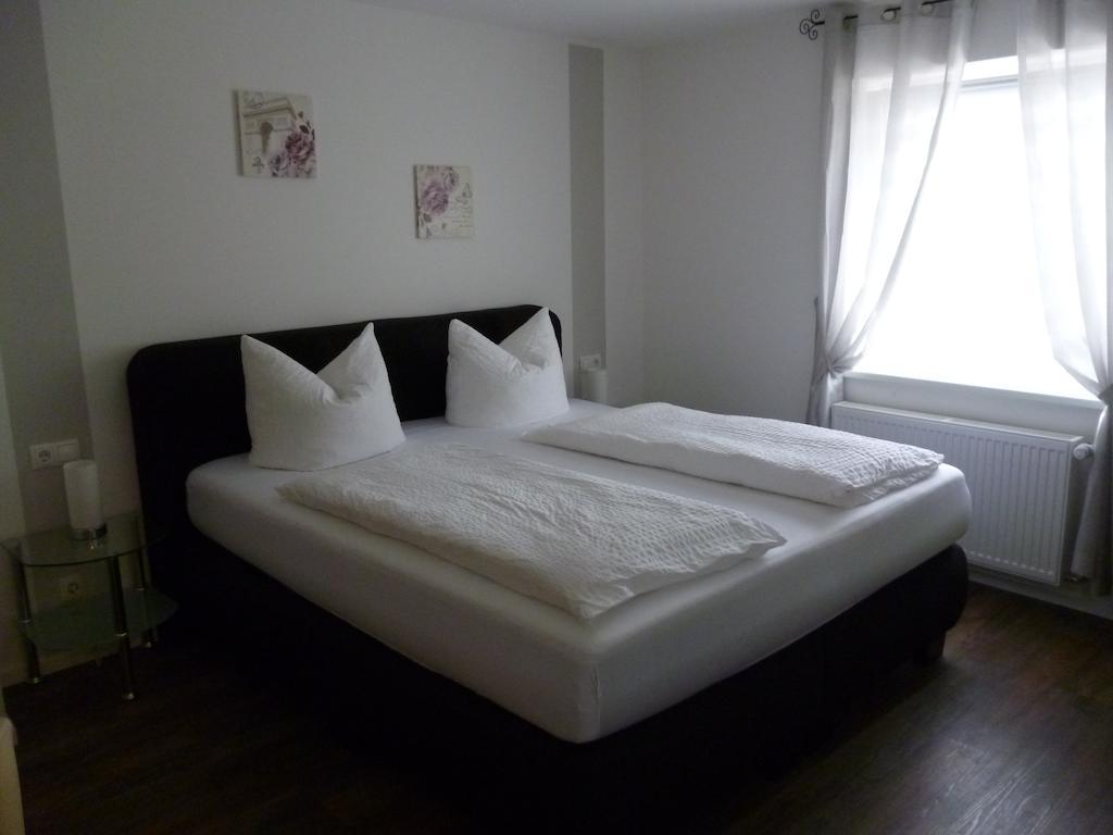 Hotel Garni Reis Treis-Karden Szoba fotó